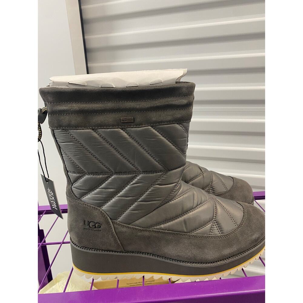 UGG Boots Beck Waterproof Wedge Charcoal Grey Size 12 WOMENS NEW! Snow boots